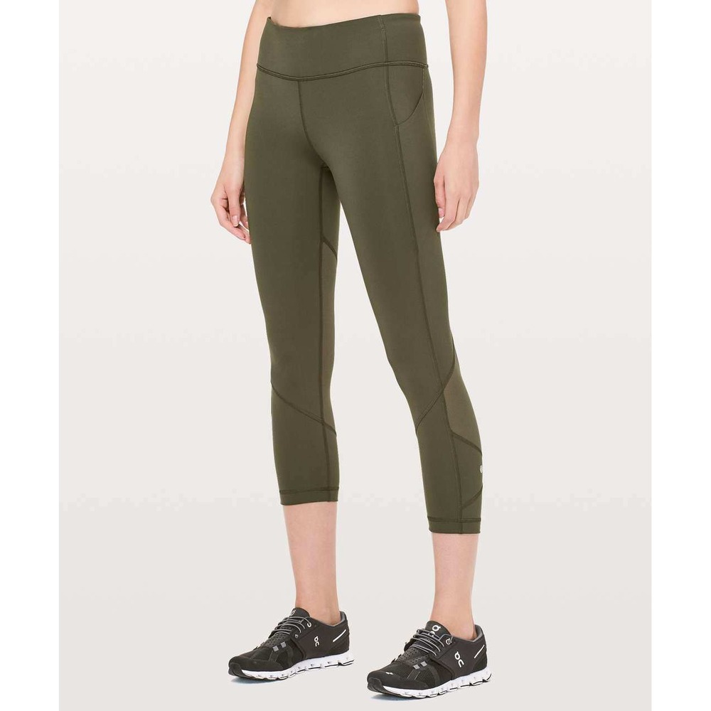 Lululemon pace rival crop